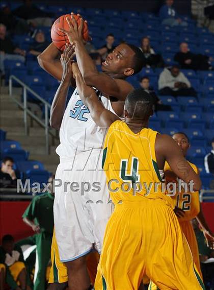Thumbnail 3 in Madison @ Seguin (Thanksgiving Hoopfest) photogallery.