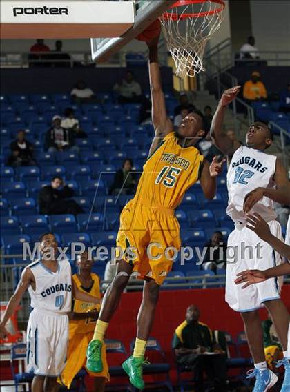 Thumbnail 2 in Madison @ Seguin (Thanksgiving Hoopfest) photogallery.