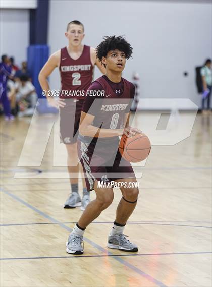 Thumbnail 3 in Dobyns-Bennett @ Montour (Tampa Bay Christmas Invitational) photogallery.