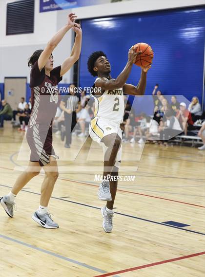 Thumbnail 2 in Dobyns-Bennett @ Montour (Tampa Bay Christmas Invitational) photogallery.