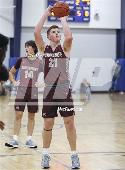 Thumbnail 3 in Dobyns-Bennett @ Montour (Tampa Bay Christmas Invitational) photogallery.