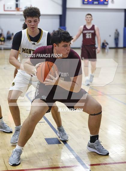 Thumbnail 1 in Dobyns-Bennett @ Montour (Tampa Bay Christmas Invitational) photogallery.