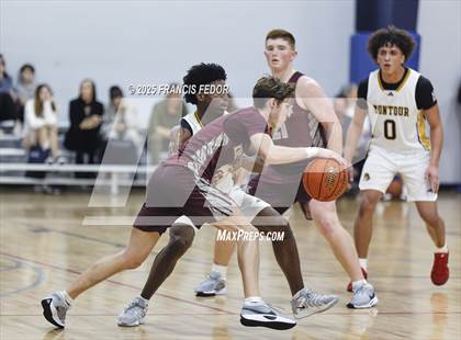 Thumbnail 1 in Dobyns-Bennett @ Montour (Tampa Bay Christmas Invitational) photogallery.