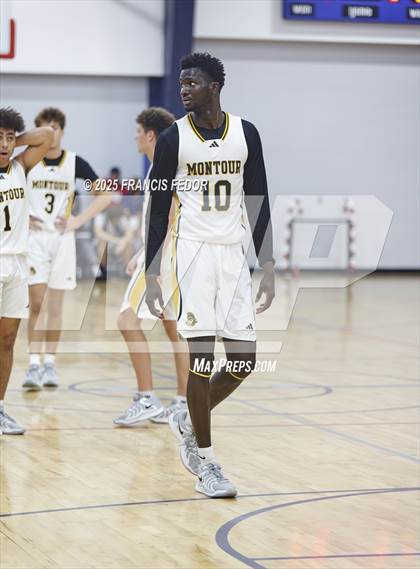 Thumbnail 2 in Dobyns-Bennett @ Montour (Tampa Bay Christmas Invitational) photogallery.