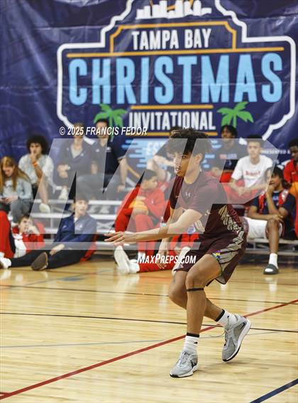 Thumbnail 3 in Dobyns-Bennett @ Montour (Tampa Bay Christmas Invitational) photogallery.