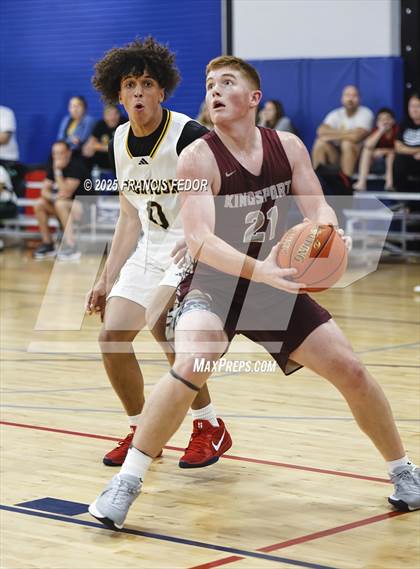 Thumbnail 1 in Dobyns-Bennett @ Montour (Tampa Bay Christmas Invitational) photogallery.