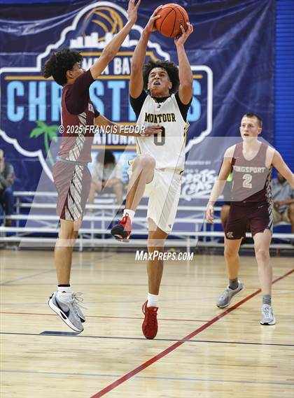 Thumbnail 2 in Dobyns-Bennett @ Montour (Tampa Bay Christmas Invitational) photogallery.