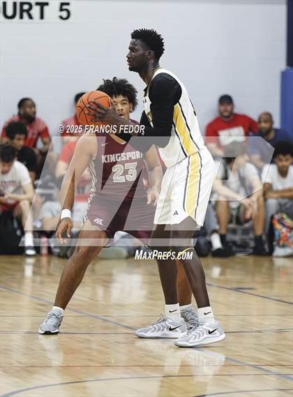 Thumbnail 3 in Dobyns-Bennett @ Montour (Tampa Bay Christmas Invitational) photogallery.