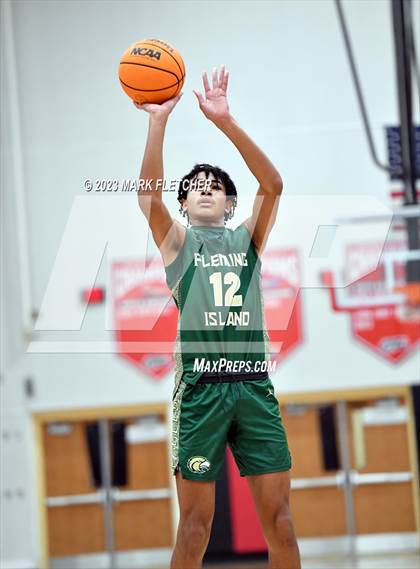 Thumbnail 2 in Lake Howell vs Fleming Island (New Year's Shootout at New Smyrna Beach) photogallery.