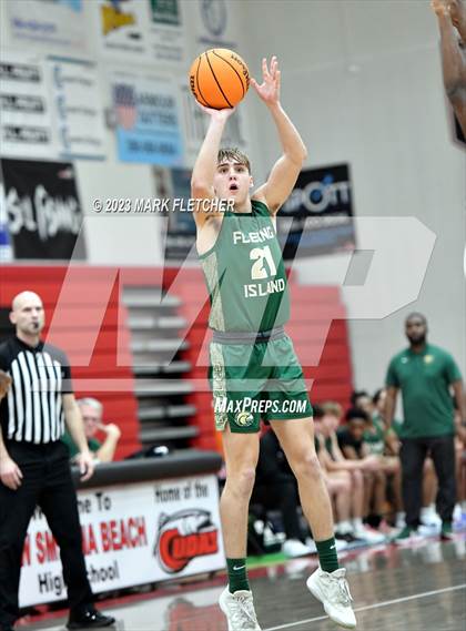 Thumbnail 1 in Lake Howell vs Fleming Island (New Year's Shootout at New Smyrna Beach) photogallery.