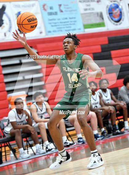 Thumbnail 2 in Lake Howell vs Fleming Island (New Year's Shootout at New Smyrna Beach) photogallery.