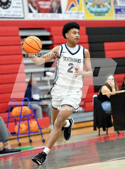 Thumbnail 2 in Lake Howell vs Fleming Island (New Year's Shootout at New Smyrna Beach) photogallery.