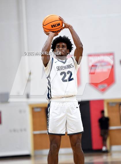 Thumbnail 1 in Lake Howell vs Fleming Island (New Year's Shootout at New Smyrna Beach) photogallery.