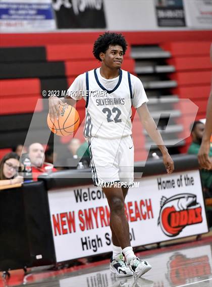 Thumbnail 1 in Lake Howell vs Fleming Island (New Year's Shootout at New Smyrna Beach) photogallery.