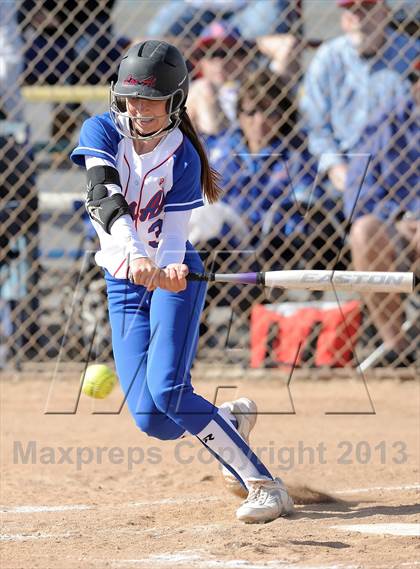 Thumbnail 3 in Los Alamitos @ Marina photogallery.
