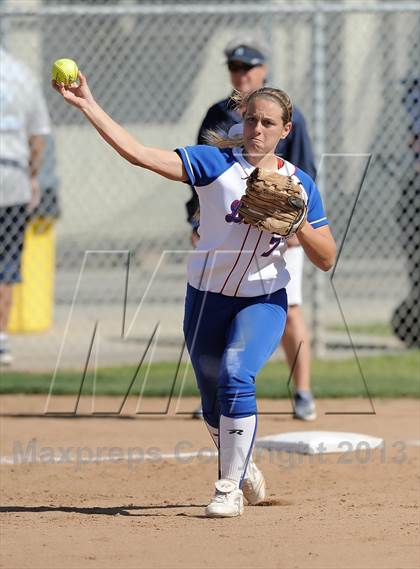 Thumbnail 2 in Los Alamitos @ Marina photogallery.