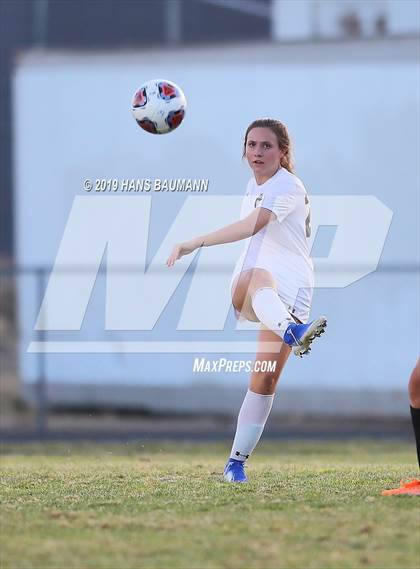 Thumbnail 2 in Douglas vs. Centennial (NIAA 4A Quarter Final) photogallery.