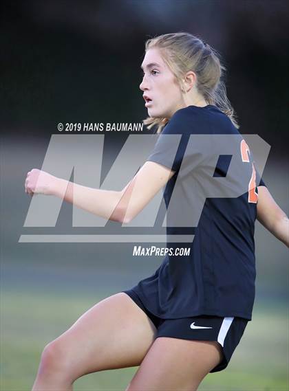 Thumbnail 3 in Douglas vs. Centennial (NIAA 4A Quarter Final) photogallery.