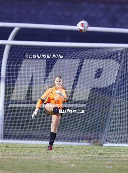 Thumbnail 1 in Douglas vs. Centennial (NIAA 4A Quarter Final) photogallery.