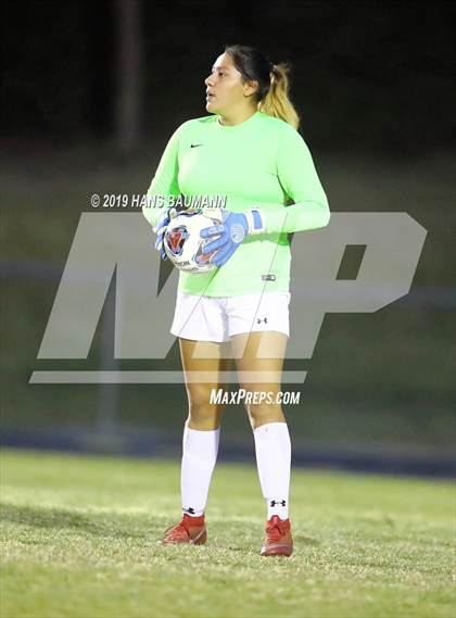 Thumbnail 2 in Douglas vs. Centennial (NIAA 4A Quarter Final) photogallery.