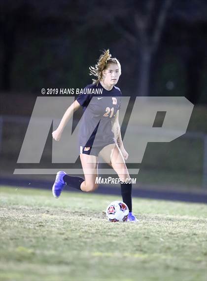 Thumbnail 2 in Douglas vs. Centennial (NIAA 4A Quarter Final) photogallery.