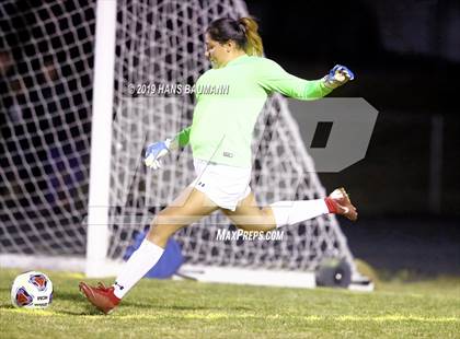 Thumbnail 3 in Douglas vs. Centennial (NIAA 4A Quarter Final) photogallery.