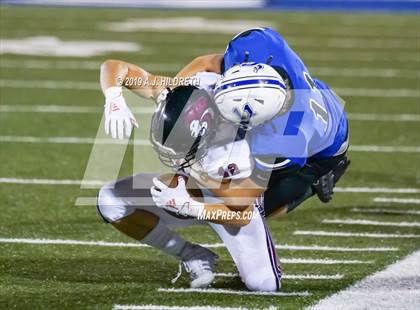 Thumbnail 3 in Lawrence @ Gardner-Edgerton photogallery.