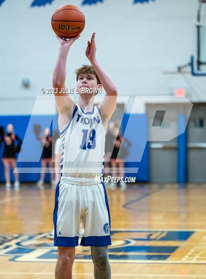 Thumbnail 3 in Beech Grove @ Indianapolis Bishop Chatard photogallery.
