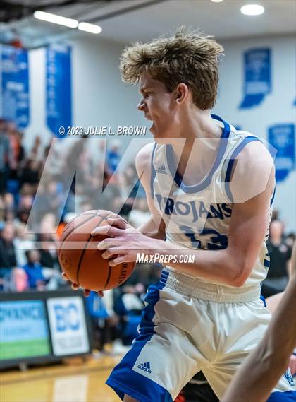 Thumbnail 2 in Beech Grove @ Indianapolis Bishop Chatard photogallery.