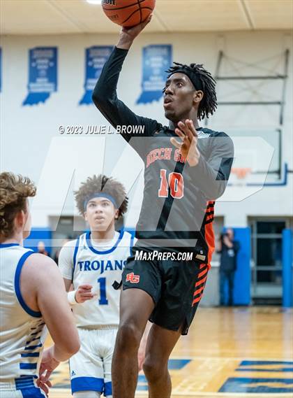Thumbnail 3 in Beech Grove @ Indianapolis Bishop Chatard photogallery.