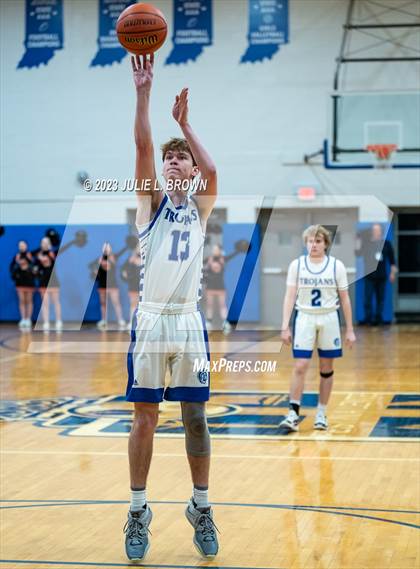 Thumbnail 1 in Beech Grove @ Indianapolis Bishop Chatard photogallery.
