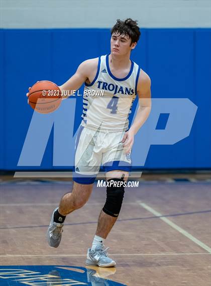Thumbnail 3 in Beech Grove @ Indianapolis Bishop Chatard photogallery.