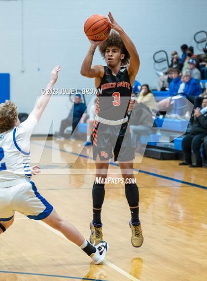 Thumbnail 3 in Beech Grove @ Indianapolis Bishop Chatard photogallery.