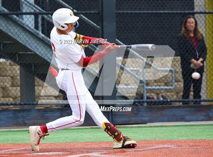 Thumbnail 2 in Oaks Christian vs Calabasas photogallery.