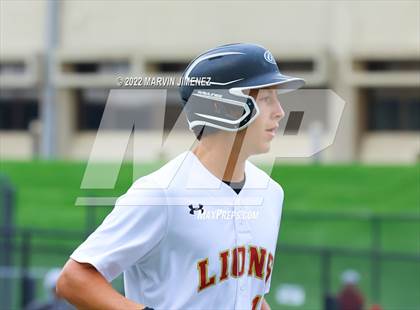 Thumbnail 3 in Oaks Christian vs Calabasas photogallery.