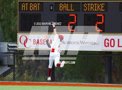 Thumbnail 2 in Oaks Christian vs Calabasas photogallery.
