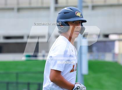Thumbnail 2 in Oaks Christian vs Calabasas photogallery.