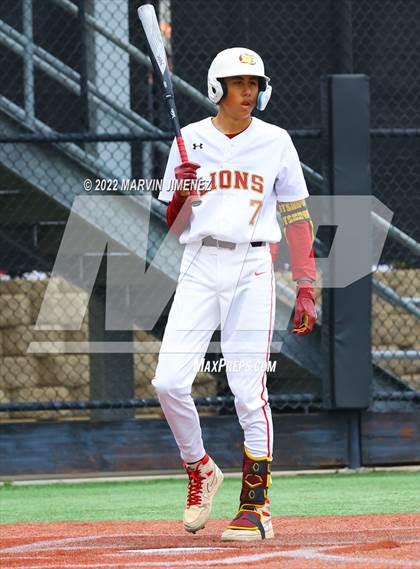 Thumbnail 3 in Oaks Christian vs Calabasas photogallery.
