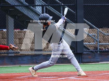 Thumbnail 2 in Oaks Christian vs Calabasas photogallery.