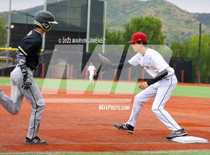 Thumbnail 3 in Oaks Christian vs Calabasas photogallery.