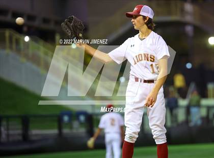 Thumbnail 2 in Oaks Christian vs Calabasas photogallery.