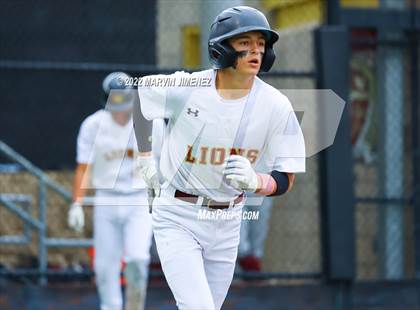 Thumbnail 2 in Oaks Christian vs Calabasas photogallery.