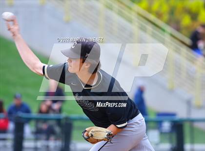 Thumbnail 2 in Oaks Christian vs Calabasas photogallery.