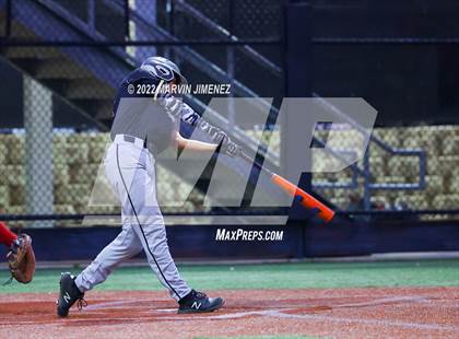 Thumbnail 1 in Oaks Christian vs Calabasas photogallery.