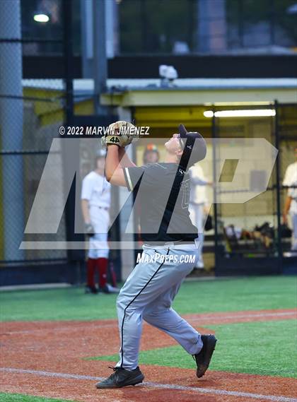 Thumbnail 1 in Oaks Christian vs Calabasas photogallery.