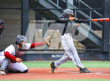 Thumbnail 3 in Oaks Christian vs Calabasas photogallery.