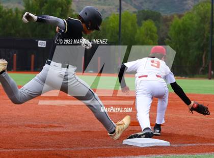 Thumbnail 2 in Oaks Christian vs Calabasas photogallery.