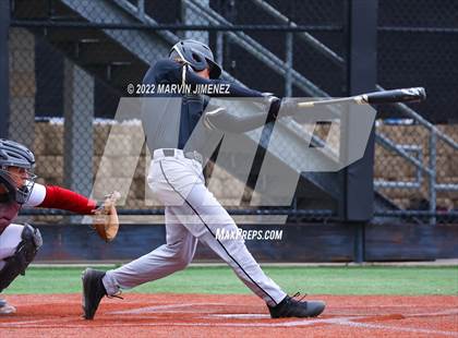 Thumbnail 3 in Oaks Christian vs Calabasas photogallery.