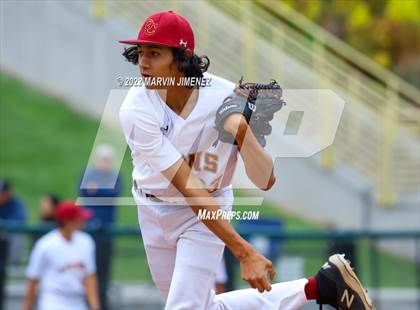 Thumbnail 3 in Oaks Christian vs Calabasas photogallery.