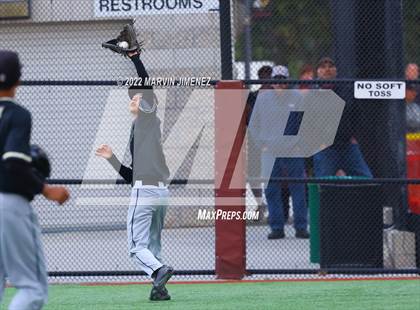 Thumbnail 1 in Oaks Christian vs Calabasas photogallery.